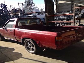 1990 TOYOTA TRUCK, RED, STD CAB, 2.4L, MT, 2WD,  Z25233